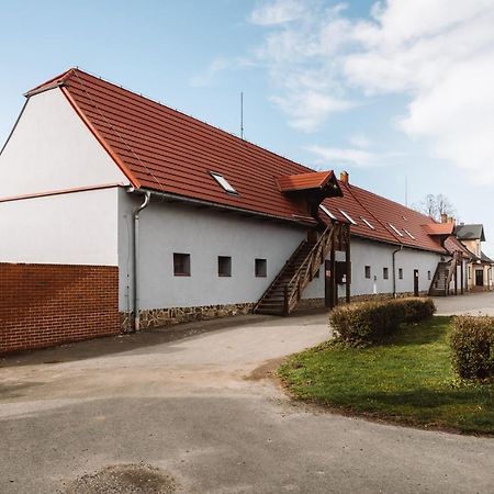 Farma Klokocov Villa Vitkov Екстериор снимка